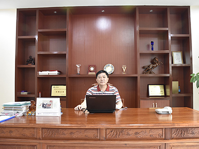 1565341717430318.jpg 興成董事長1.JPG